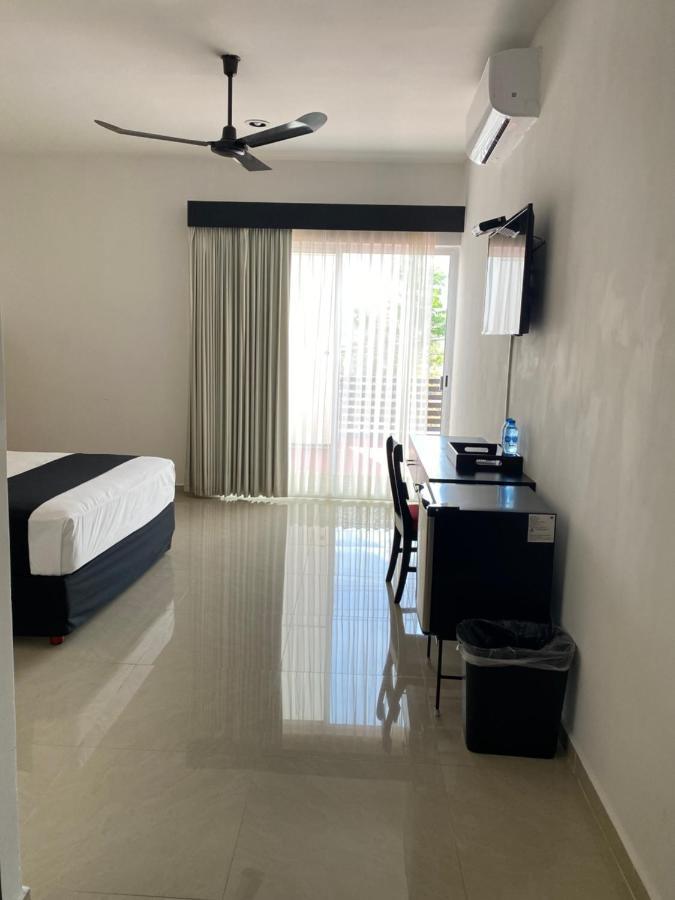 Hotel Siglo 21 Merida Bagian luar foto