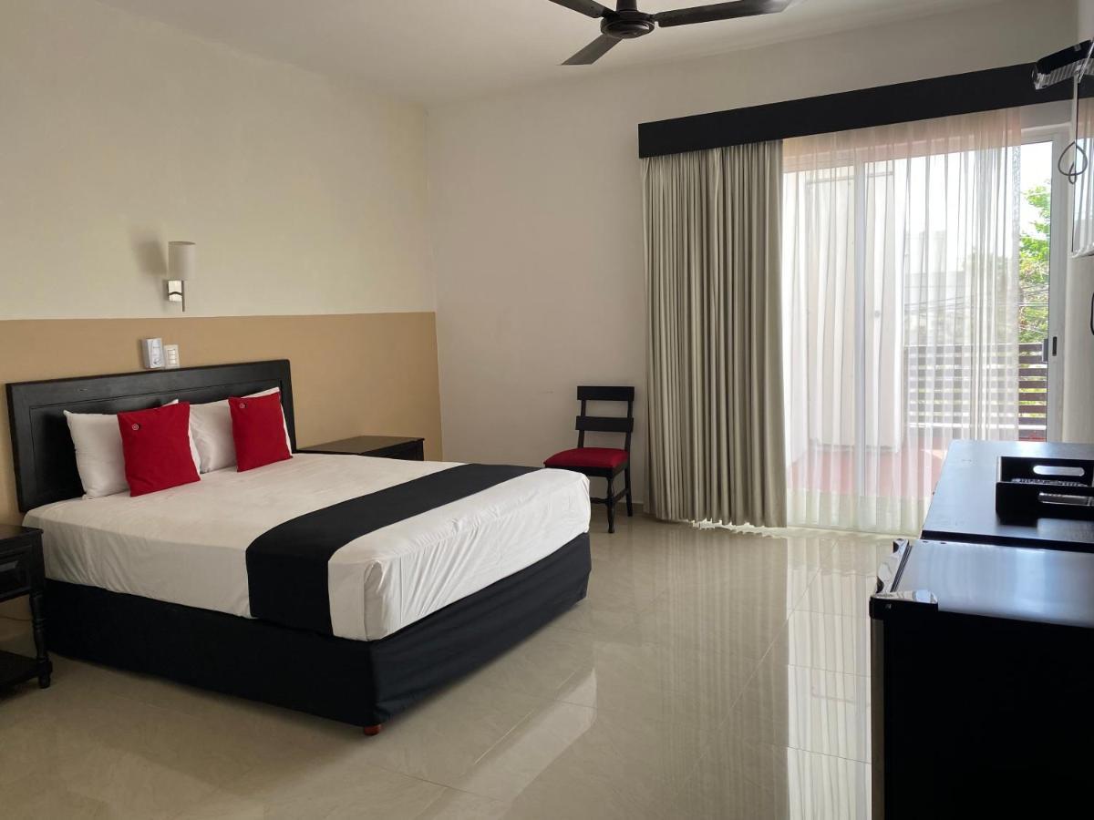 Hotel Siglo 21 Merida Bagian luar foto