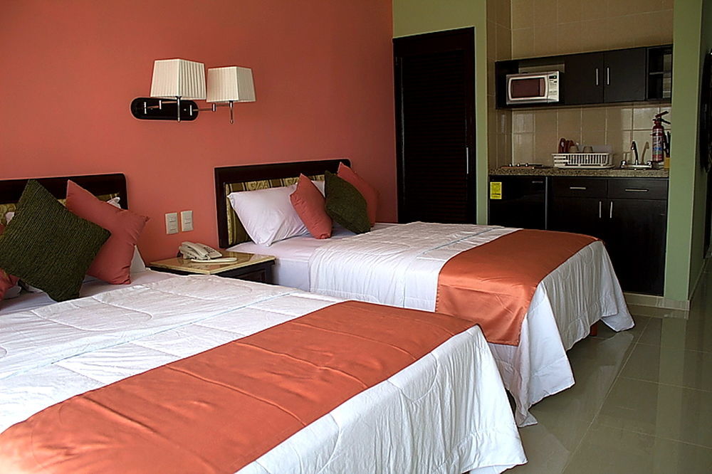 Hotel Siglo 21 Merida Bagian luar foto