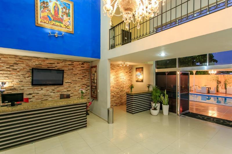 Hotel Siglo 21 Merida Bagian luar foto